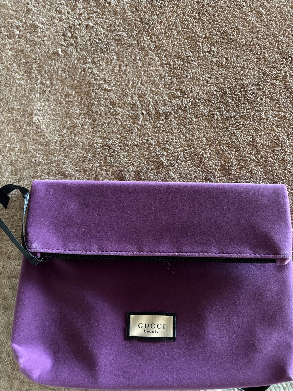 Gucci Purple Cosmetic Pouch/toiletry case top zipper